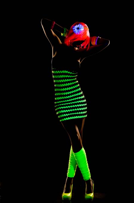 Espiral/Dresses_2015//Large/4240 Hot Green Glow Under Black Light.jpg